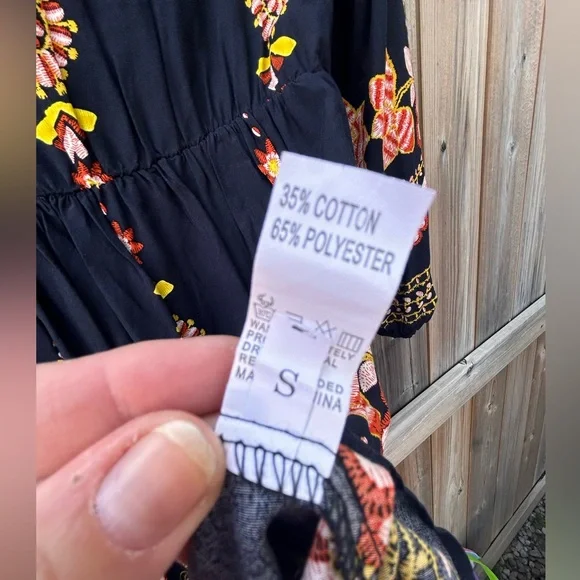 Floral BOHO whimsical Dress. Festival, Cute - Picture 7 of 7